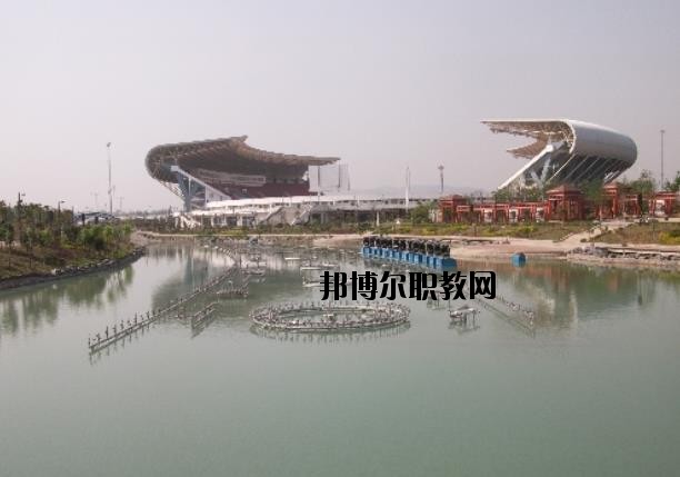 荊門現(xiàn)代學校2020年報名條件、招生要求、招生對象