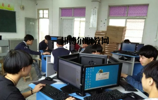 南城職業(yè)中等專業(yè)學(xué)校2020年報(bào)名條件、招生要求、招生對(duì)象