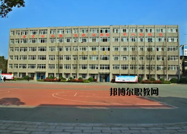 孝感工業(yè)學(xué)校怎么樣、好不好