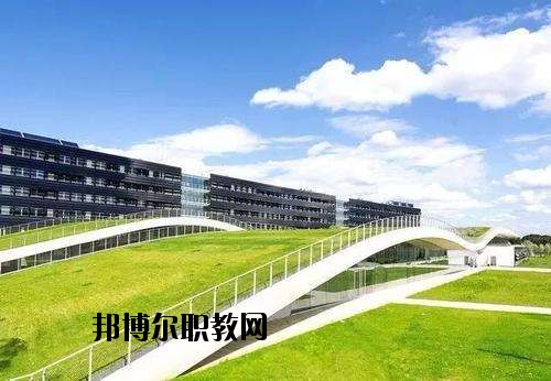 長陽職教中心怎么樣、好不好