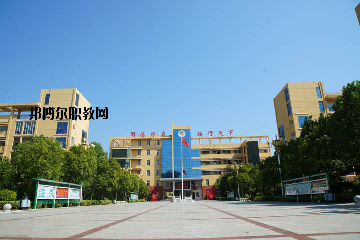 固始職業(yè)教育中心2021年報(bào)名條件、招生要求、招生對象