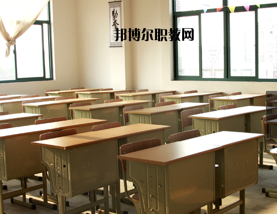 蕪湖機(jī)電學(xué)校2020年報(bào)名條件、招生要求、招生對象