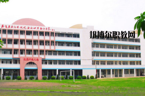 廣東輕工業(yè)技師學院學校怎么樣、好不好