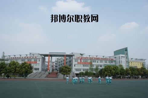 成都武侯高新職業(yè)技術(shù)學(xué)校2020年報(bào)名條件、招生要求、招生對象