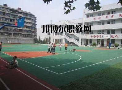 成都武侯高新職業(yè)技術(shù)學(xué)校怎么樣、好不好
