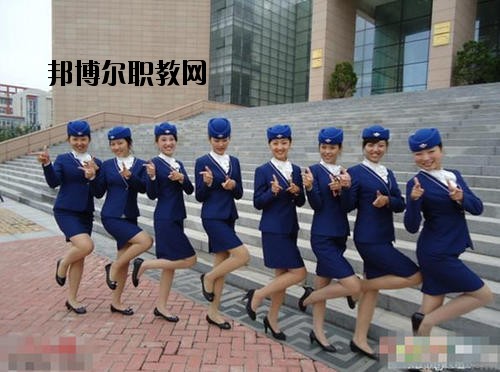 成都翔飛航空職業(yè)技術(shù)學(xué)校2020年報(bào)名條件、招生要求、招生對(duì)象