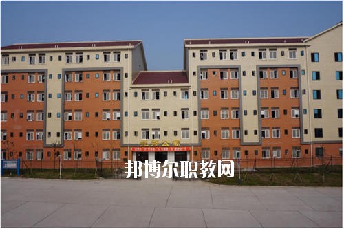 瀘州交通技工學(xué)校2020年報(bào)名條件、招生要求、招生對(duì)象