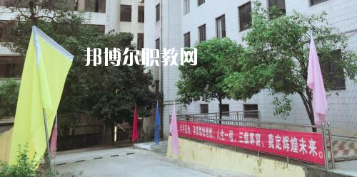 貴州航空工業(yè)技師學(xué)院白云校區(qū)2020年報(bào)名條件、招生要求、招生對(duì)象