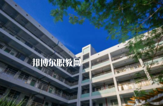 深圳市龍崗職業(yè)技術學校網站網址