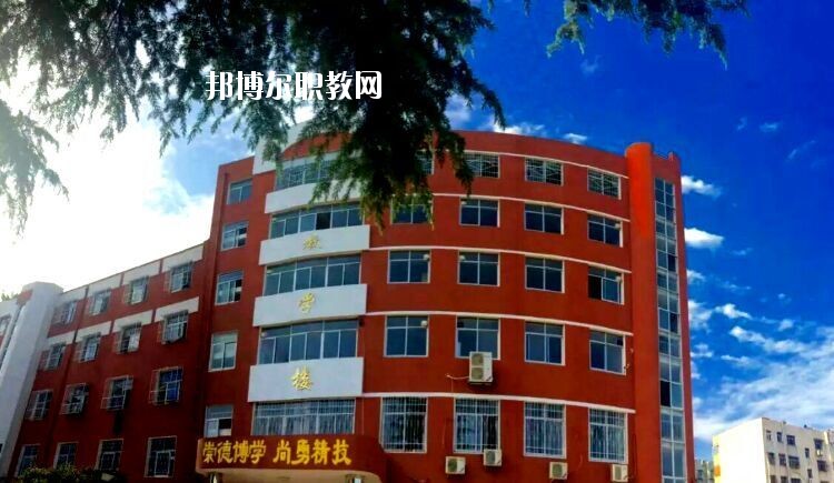 南陽市體育運動學(xué)校2021年報名條件、招生要求、招生對象