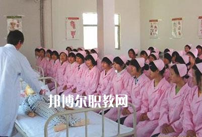 四川2020年男生讀衛(wèi)校學什么好