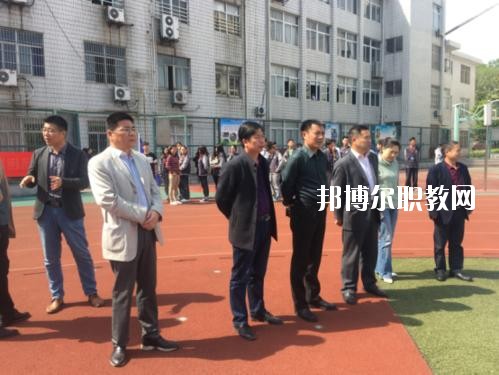 長垣縣職業(yè)中等專業(yè)學(xué)校2021年報名條件、招生要求、招生對象