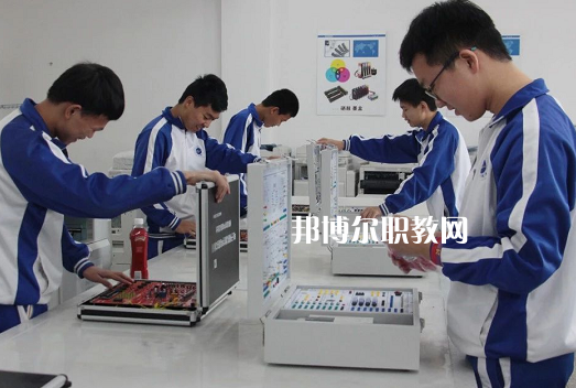 汕頭中博職業(yè)技術(shù)學(xué)校2021年學(xué)費(fèi)、收費(fèi)多少