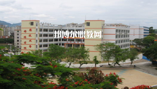 廣東肇慶四會中等專業(yè)學(xué)校2021年學(xué)費(fèi)、收費(fèi)多少