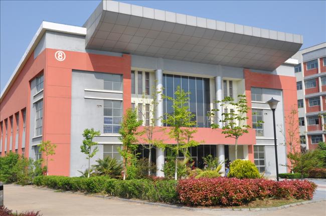 江蘇省東海中等專業(yè)學(xué)校怎么樣、好不好