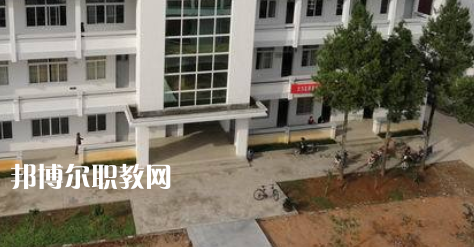 黟縣職業(yè)學(xué)校2021年報(bào)名條件、招生要求、招生對象 
