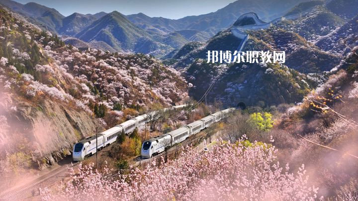 洛陽商業(yè)職業(yè)中等專業(yè)學校怎么樣、好不好