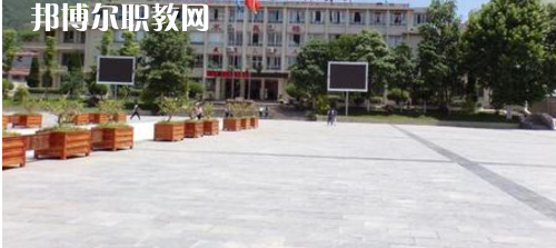 遵義計(jì)算機(jī)學(xué)校怎么樣、好不好