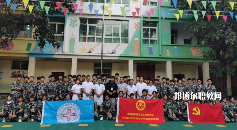 西雙版納經(jīng)濟(jì)管理職業(yè)學(xué)校2021年報(bào)名條件、招生要求、招生對(duì)象