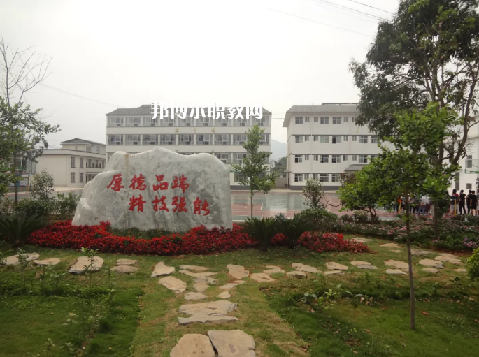 寧洱縣職業(yè)高級(jí)中學(xué)2021年報(bào)名條件、招生要求、招生對(duì)象