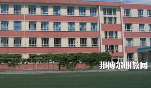 花溪區(qū)職業(yè)教育培訓(xùn)管理中心2021年報名條件、招生要求、招生對象