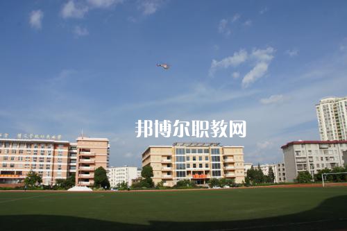曲靖麒麟職業(yè)技術(shù)學(xué)校2021年報(bào)名條件、招生要求、招生對(duì)象