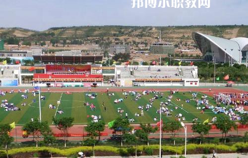 楚雄醫(yī)藥高等?？茖W(xué)校2021年學(xué)費(fèi)、收費(fèi)多少