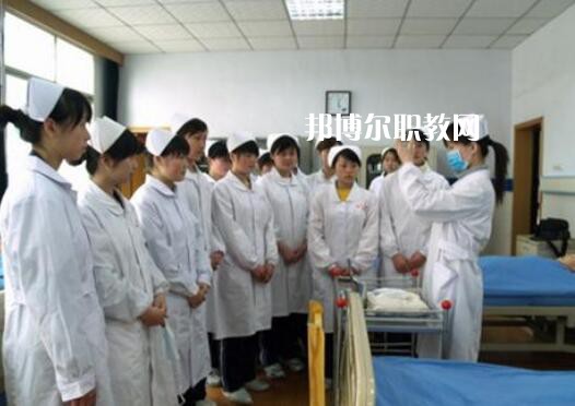 四川蜀都衛(wèi)生學(xué)校怎么樣、好不好