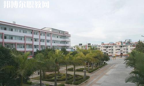云南省普洱衛(wèi)生學(xué)校怎么樣、好不好