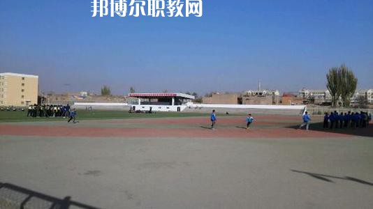 新疆喀什地區(qū)衛(wèi)生學校2021年招生錄取分數線
