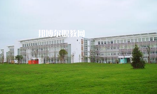 石家莊高級(jí)技工學(xué)校怎么樣、好不好