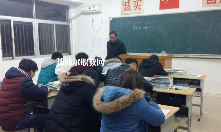 泰州市體育運(yùn)動(dòng)學(xué)校2022年報(bào)名條件、招生要求、招生對(duì)象