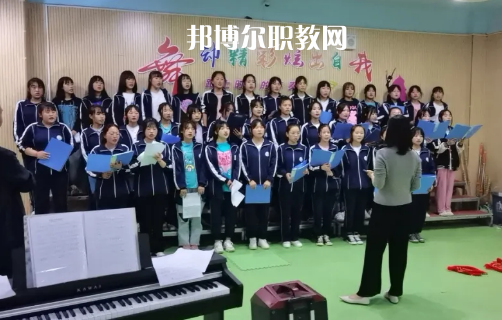 禮縣白河農業(yè)中學2022年招生辦聯(lián)系電話