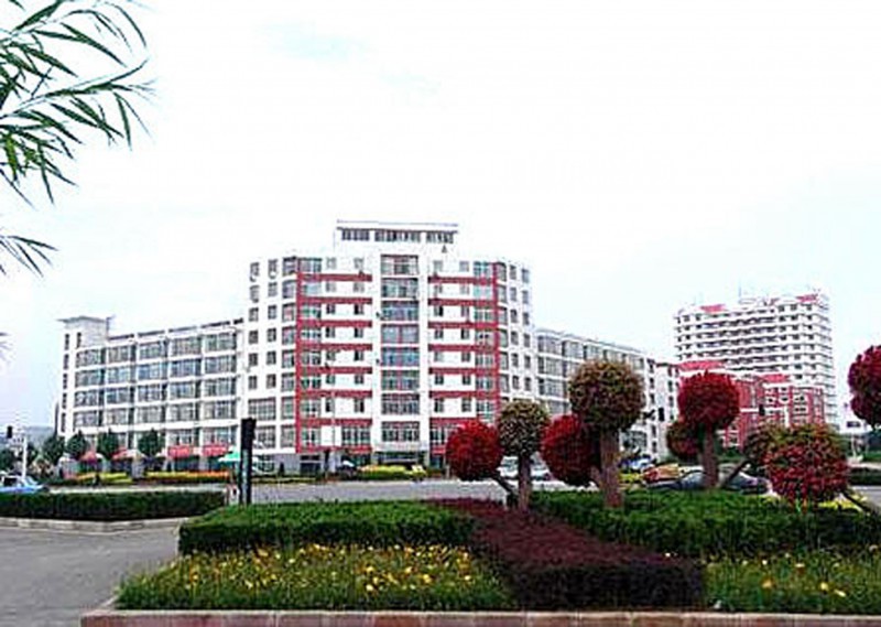 重慶旅游學(xué)校建勝分校2022年學(xué)費、收費多少 