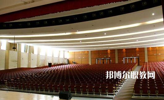 貴陽中山科技學(xué)校2022年報(bào)名條件、招生要求、招生對象