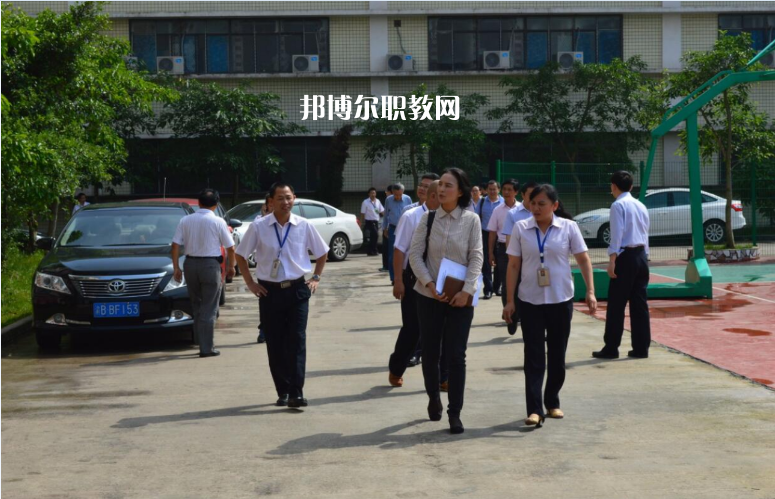 重慶渝北區(qū)竟成中學(xué)校2022年報(bào)名條件、招生要求、招生對(duì)象