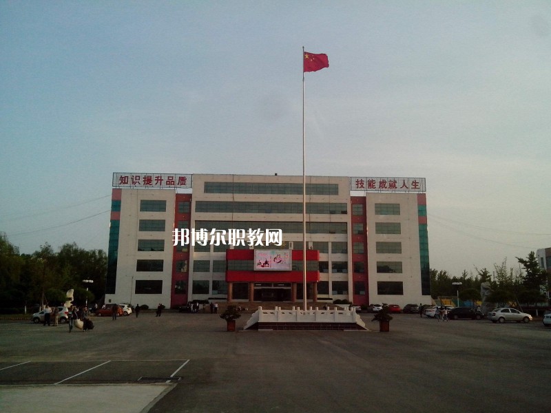 隴南農(nóng)業(yè)學(xué)校2022年報(bào)名條件、招生要求、招生對(duì)象