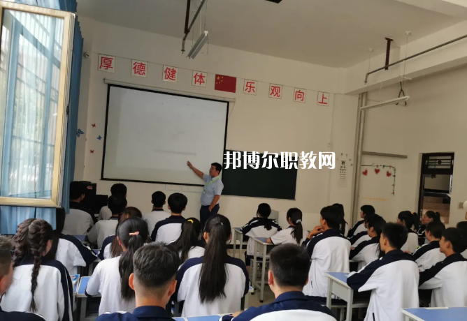 武威大宇職業(yè)技術(shù)學(xué)校2022年學(xué)費(fèi)、收費(fèi)多少