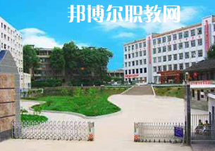 重慶市墊江縣第二職業(yè)中學(xué)校2022年報(bào)名條件、招生要求、招生對(duì)象