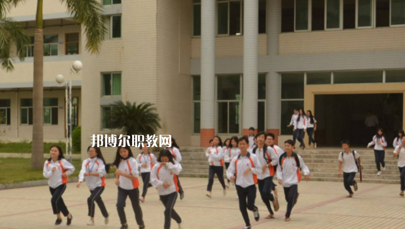 汕頭潮陽(yáng)區(qū)職業(yè)技術(shù)學(xué)校2022年報(bào)名條件、招生要求、招生對(duì)象