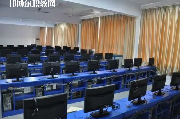 四川省信息通信學(xué)校2022年報名條件、招生對象、招生要求