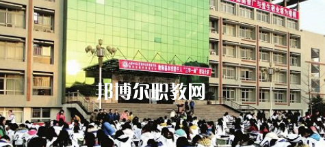 閬中師范學(xué)校2022年報(bào)名條件、招生要求、招生對象