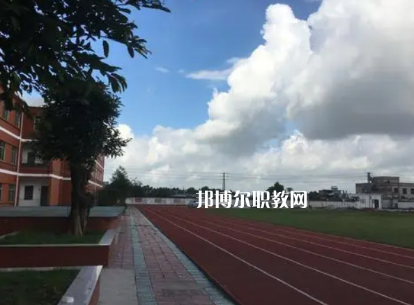 德陽中德工業(yè)技術(shù)學(xué)校怎么樣，好不好