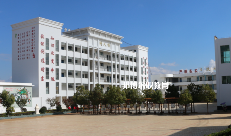 鹽源縣職業(yè)中學怎么樣、好不好