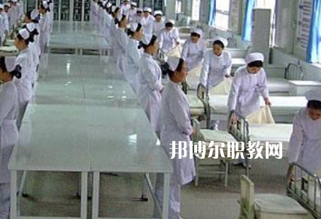 甘肅省中醫(yī)學(xué)校2022年報名條件、招生要求、招生對象