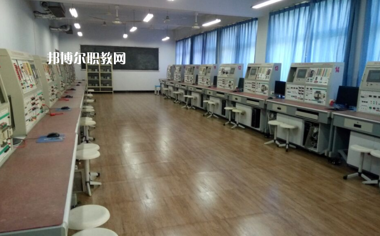 三河市職業(yè)技術(shù)教育中心2022年學(xué)費(fèi)、收費(fèi)多少