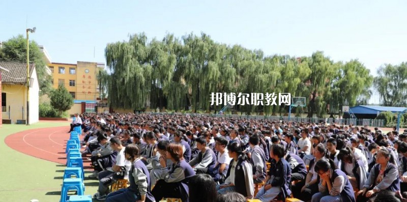 隴縣職業(yè)教育中心2022年報名條件、招生要求、招生對象