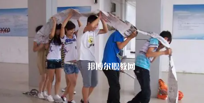 成都金海洋創(chuàng)意產(chǎn)業(yè)職業(yè)技術(shù)學(xué)校2022年學(xué)費、收費多少