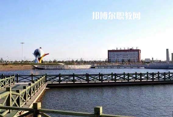 江蘇大豐中等專業(yè)學校2022年報名條件、招生要求、招生對象