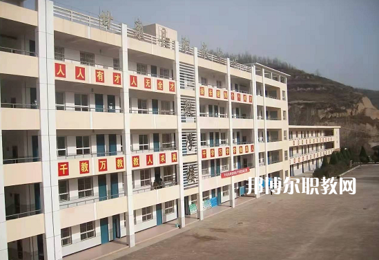 甘泉職業(yè)中學(xué)2022年報名條件、招生要求、招生對象